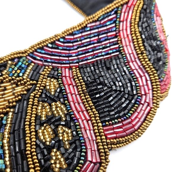 VINTAGE Stunning Hand Made Fully Beaded Adjustable Tie Close Statement Belt - Picture 5 of 7